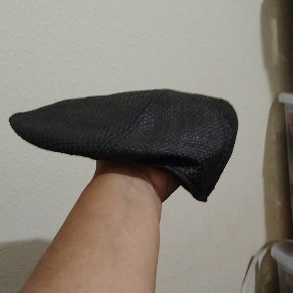 Sean John Newsboy Cap - Picture 3 of 3